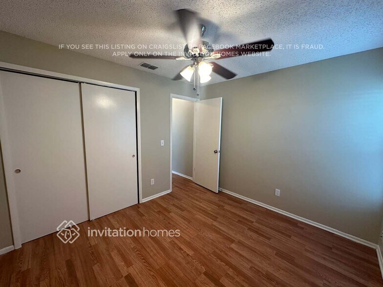 Building Photo - 114 Grove Hollow Ct