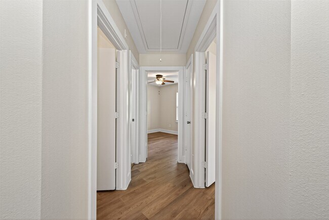 Building Photo - 21090 Alden's Oak