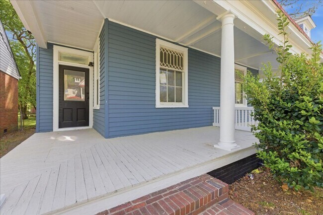 Building Photo - 423 Mt Vernon Ave