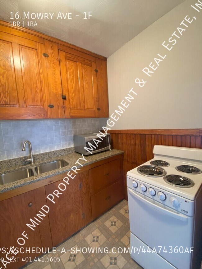 Building Photo - 1 Bedroom/1st Floor for $1200 including He...