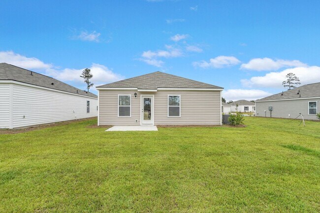 Building Photo - New Construction Home in High Demand Area!