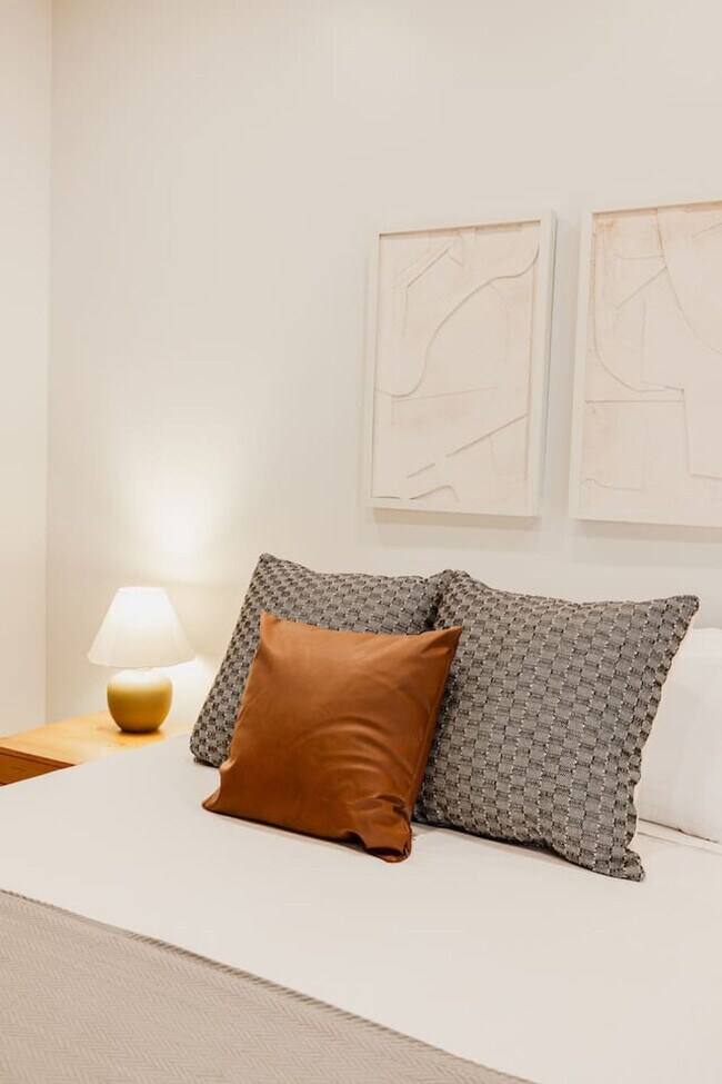 Building Photo - 1201 Jackson St