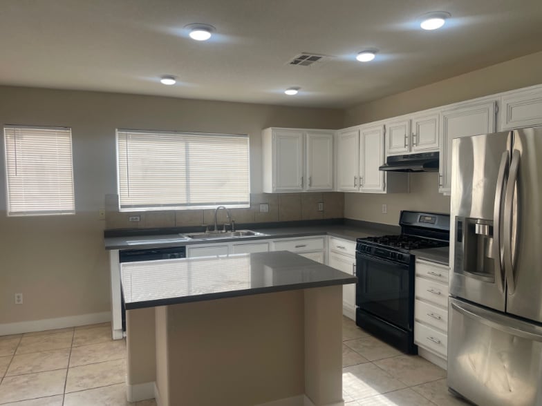 Building Photo - 6726 Montezuma Castle Ln