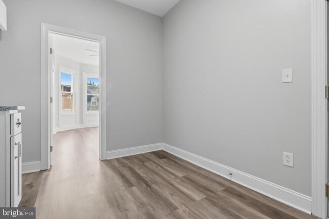 Building Photo - 3545 N 11th St