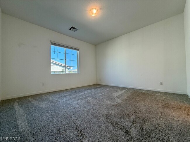 Building Photo - 965 Nevada State Dr