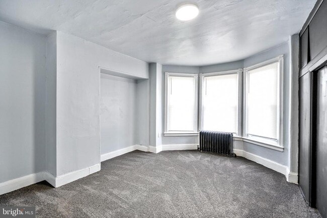 Building Photo - 3110 N Taylor St