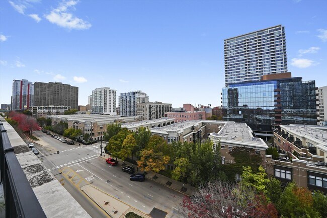 Building Photo - 1727 S Indiana Ave