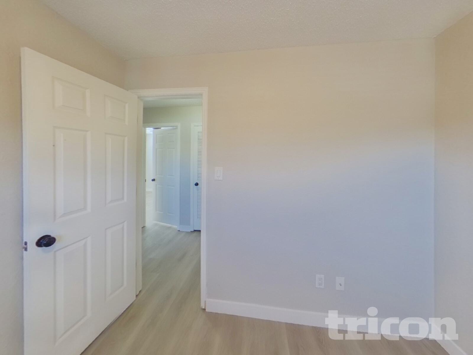 Building Photo - 1548 Glacier Dr