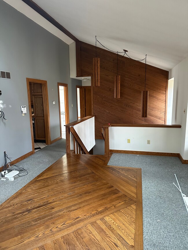 Building Photo - 6311 Saint Andrews Dr