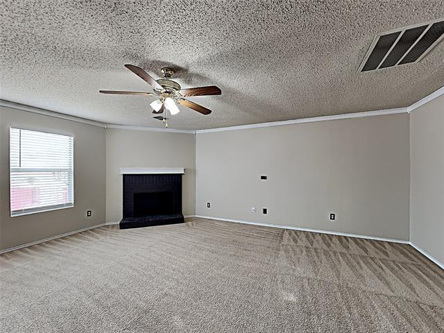 Building Photo - 4050 Hunters Creek Dr