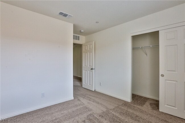 Building Photo - 3464 Covilha Ln