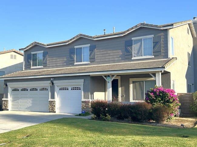 Building Photo - Silver Loop Jurupa Valley, 91752  (5 bed, ...