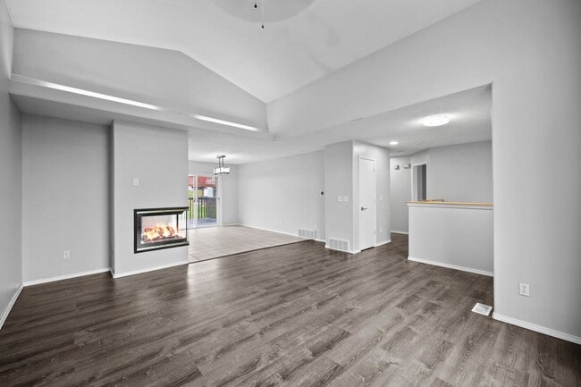 Building Photo - Spacious Latah Valley Home - Gated Community