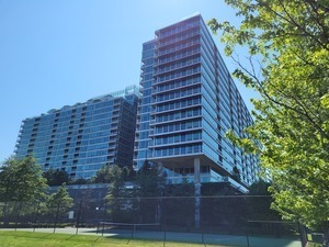 Building Photo - 9655 Woods Dr