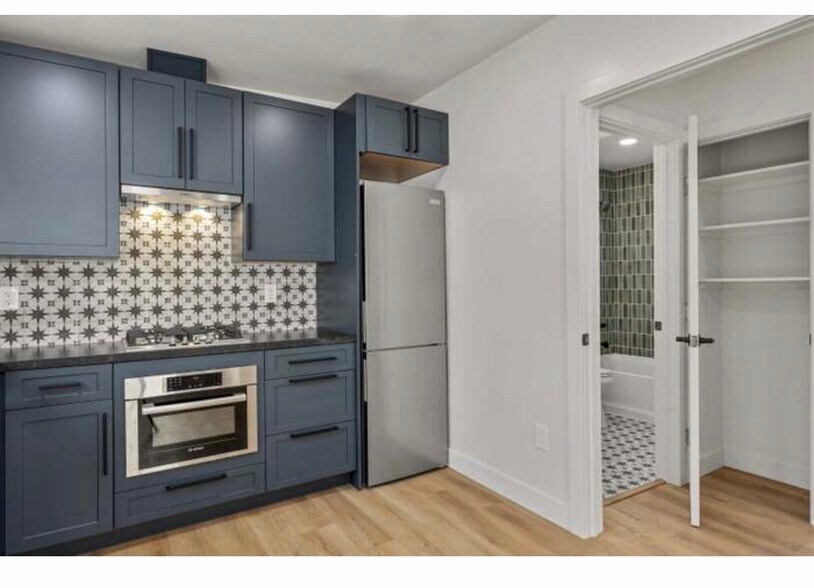 Building Photo - 3193 Juniper St