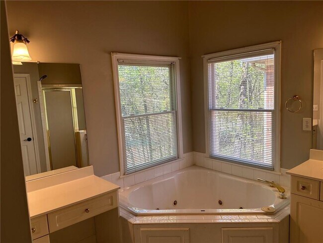 Building Photo - 530 Pearl Cove Ct