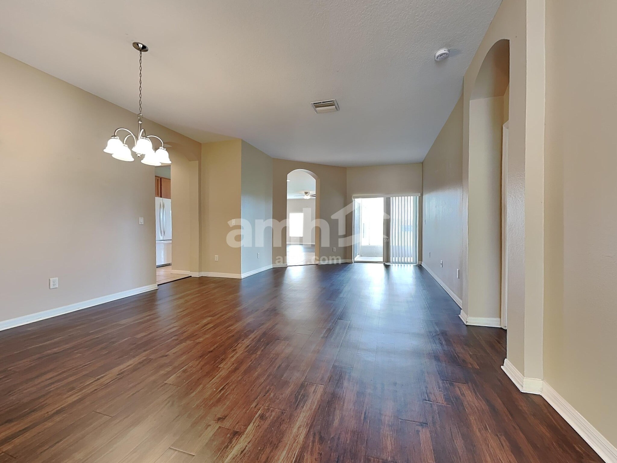 Building Photo - 1304 Emerald Hill Way