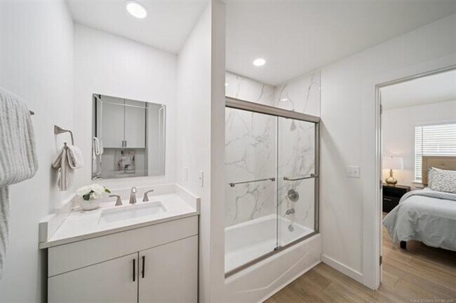 Building Photo - Gorgeous updated and modern open layout