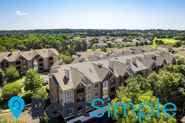 Building Photo - 13890 Chelmsford Dr