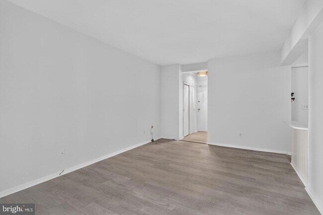 Building Photo - 1711 Massachusetts Ave NW