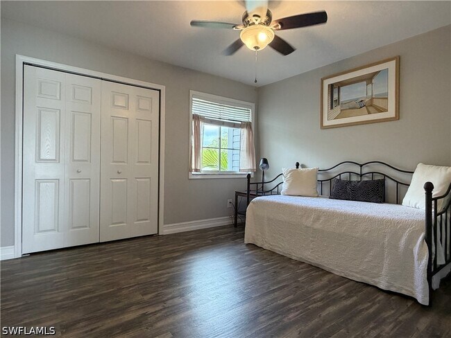 Building Photo - 2571 Citrus Lake Dr