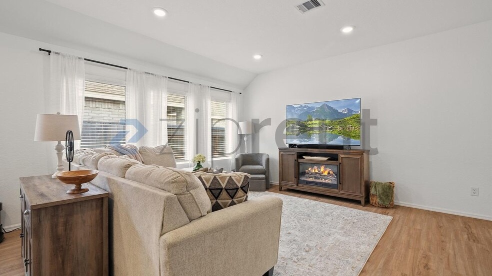 Building Photo - 20934 Cropani Shadow Dr