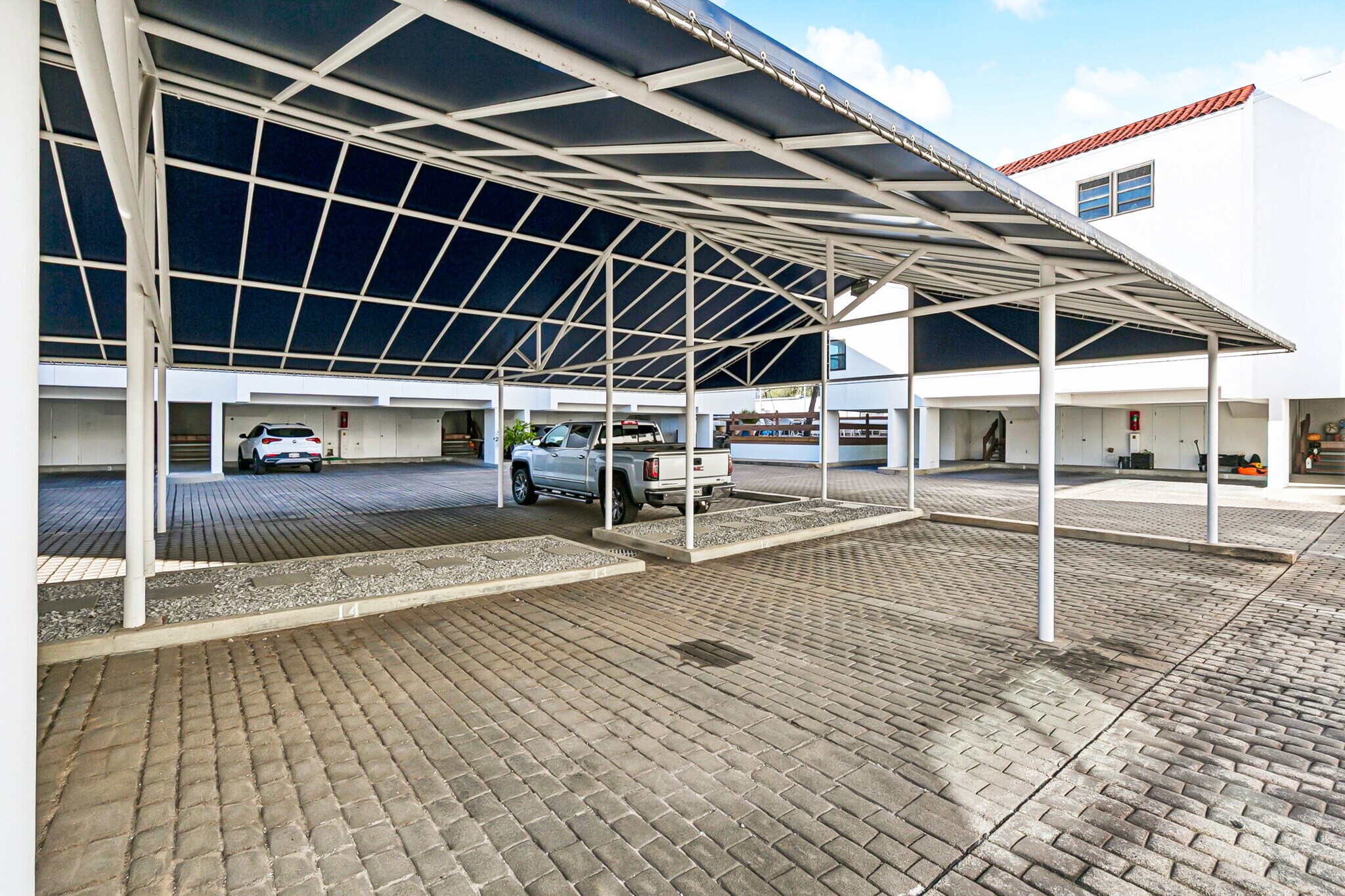 Building Photo - 8654 Pontchartrain Blvd