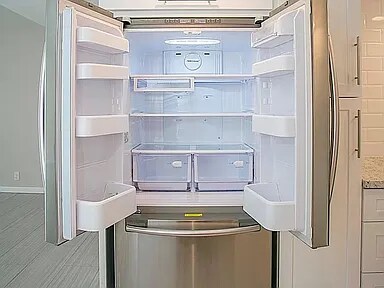 Building Photo - 7940 E Camelback Rd