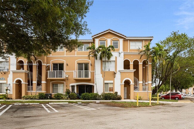 Building Photo - 17640 NW 73rd Ave