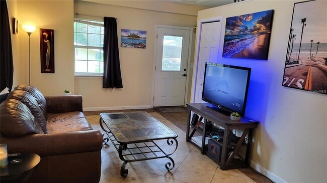 Building Photo - 1283 Cecil Ave