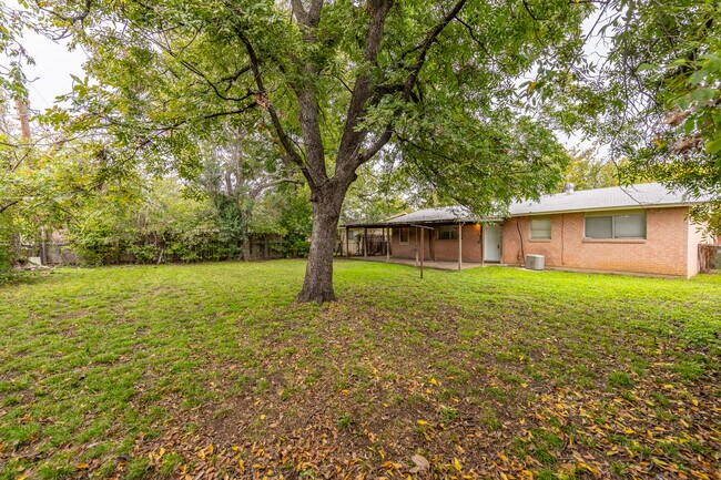 Outside - 1816 E Tucker Blvd