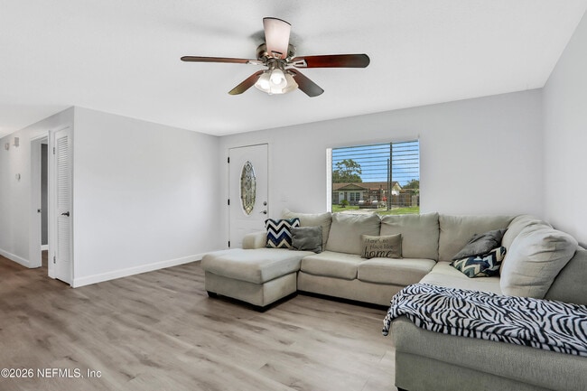 Building Photo - 7598 Pheasant Path Dr