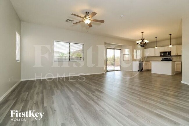 Building Photo - 13123 W Gelding Cir