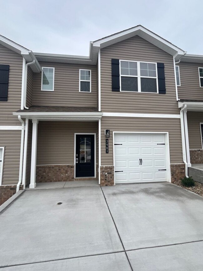Primary Photo - Brand New Townhome – Modern Comfort & Conv...