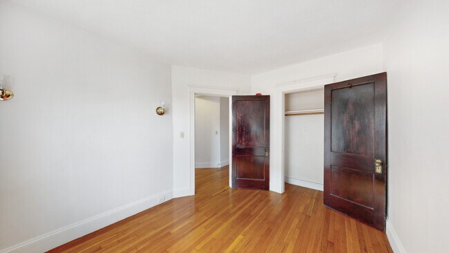 Building Photo - 120 Summer St