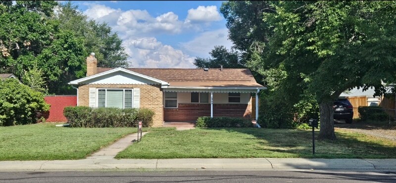 Primary Photo - 1360 Otis St