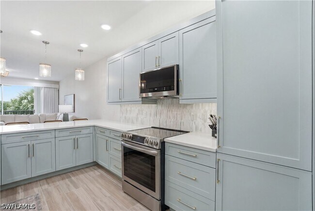 Building Photo - 7671 Pebble Creek Cir