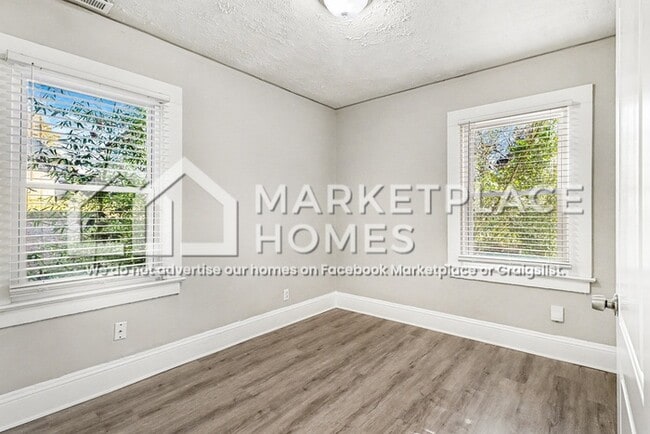 Building Photo - 2984 Semmes St