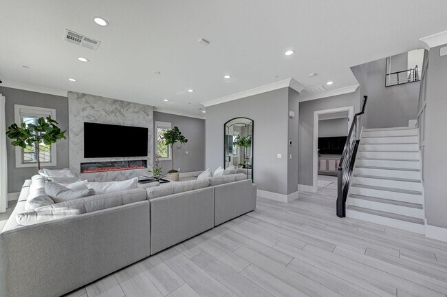 Building Photo - Distinctive Fully Furnished Estate in The Canyons!