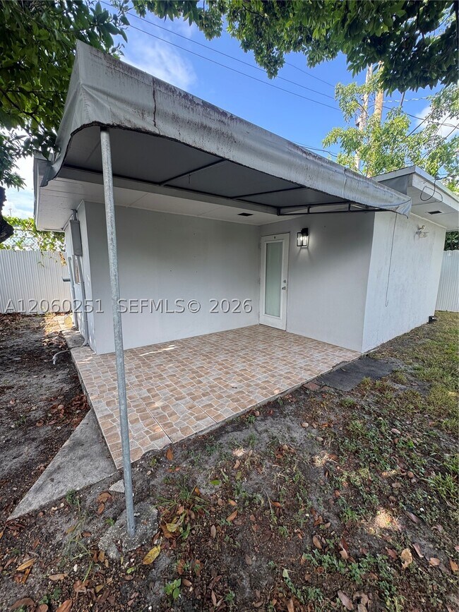 Building Photo - 2311 NW 15th St