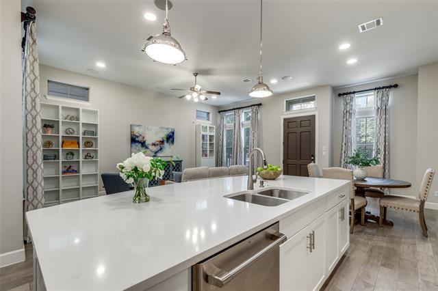 Building Photo - 3743 Panalero Ln