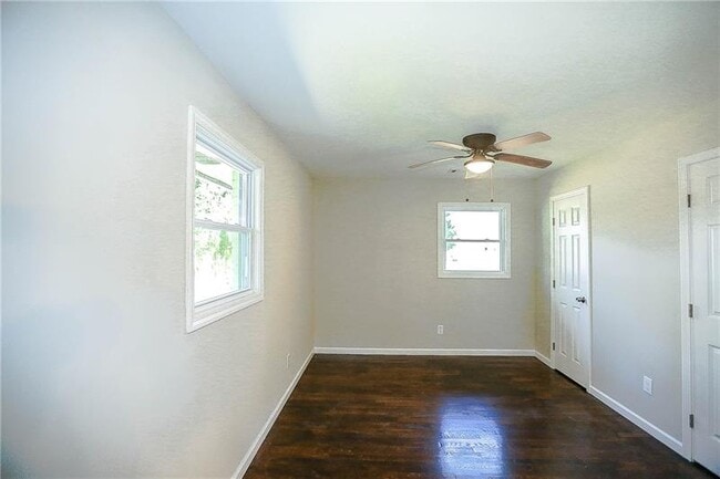 Building Photo - 455 Dollar Mill Rd SW