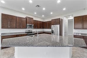 Building Photo - 14929 RedCove Pl