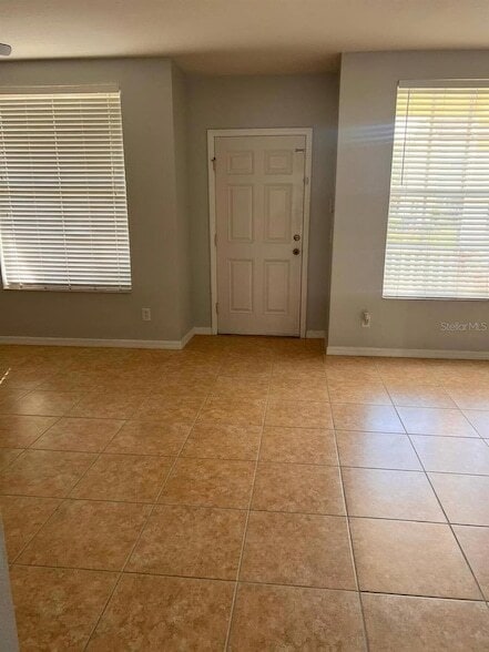 Building Photo - 3333 Broken Bow Dr