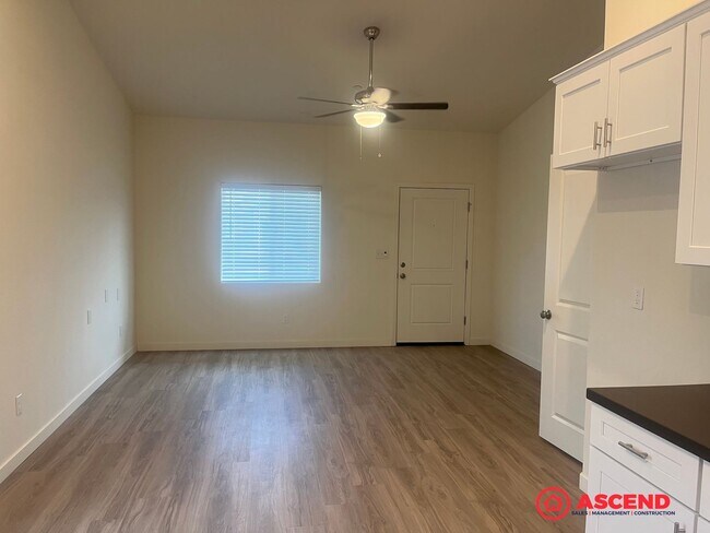 Building Photo - 8405 Frankie Lou St