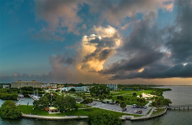 Building Photo - 415 Mapleway