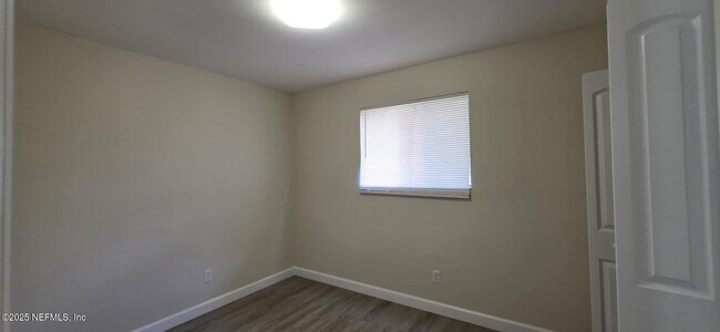 Building Photo - 5343 Westchase Ct