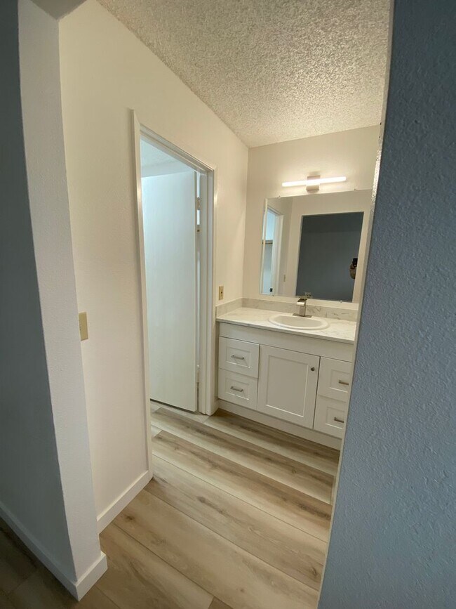 Building Photo - Fully Remodeled Single Story Spacious 3bed/2 bath home on corner lot in Suisun City!!!!