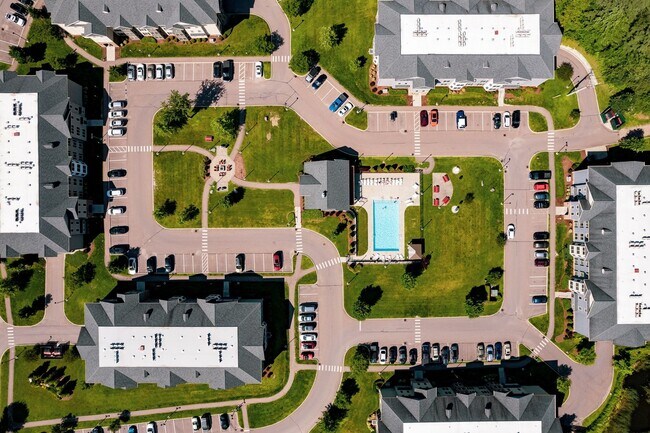 Building Photo - Large 2 Bedroom and 2 Bath Apartment Avail...