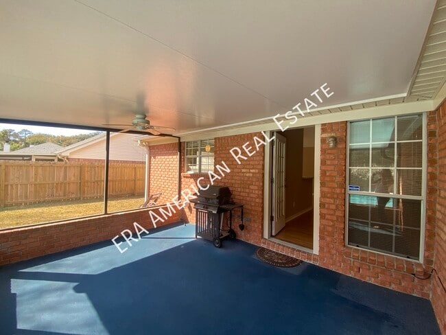 Building Photo - 4032 Leesway Cir